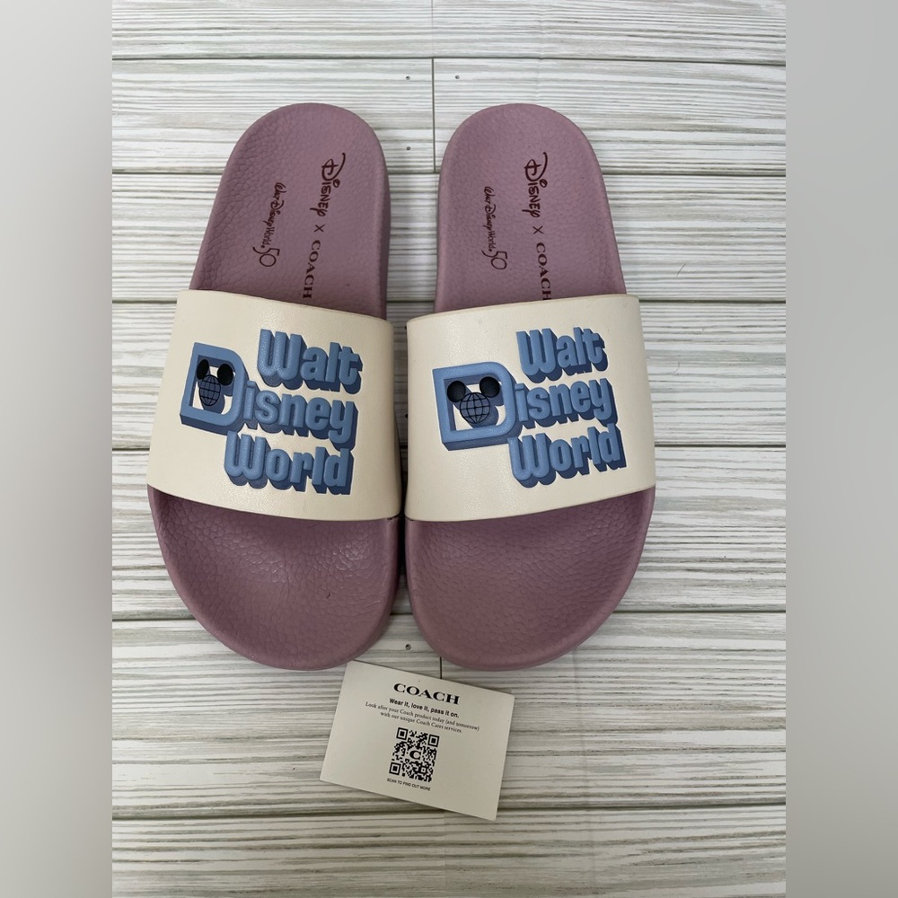 Coach Walt Disney World 50th Anniversary Sandals Women‎ Size 7 - Picture 6 of 15